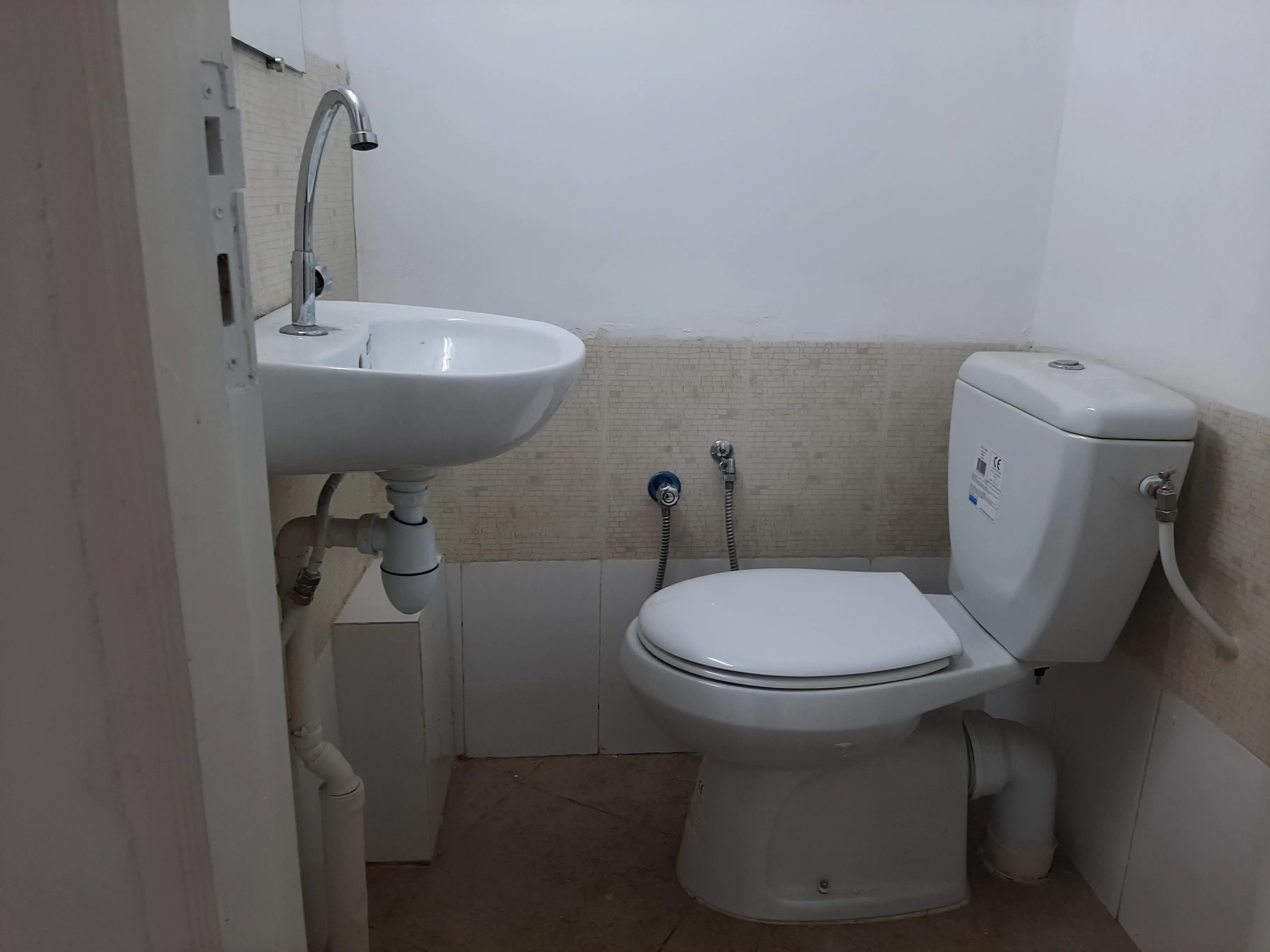 Appartement S+3 usage bureau au Centre urbain Nord