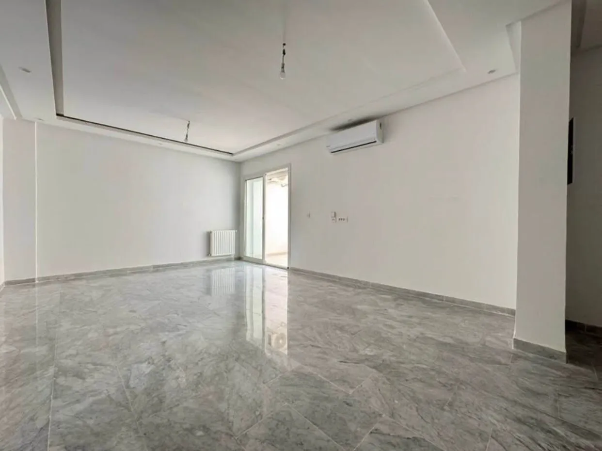 A Louer Appartement S+2 Jamais Habité à Menzah 9C