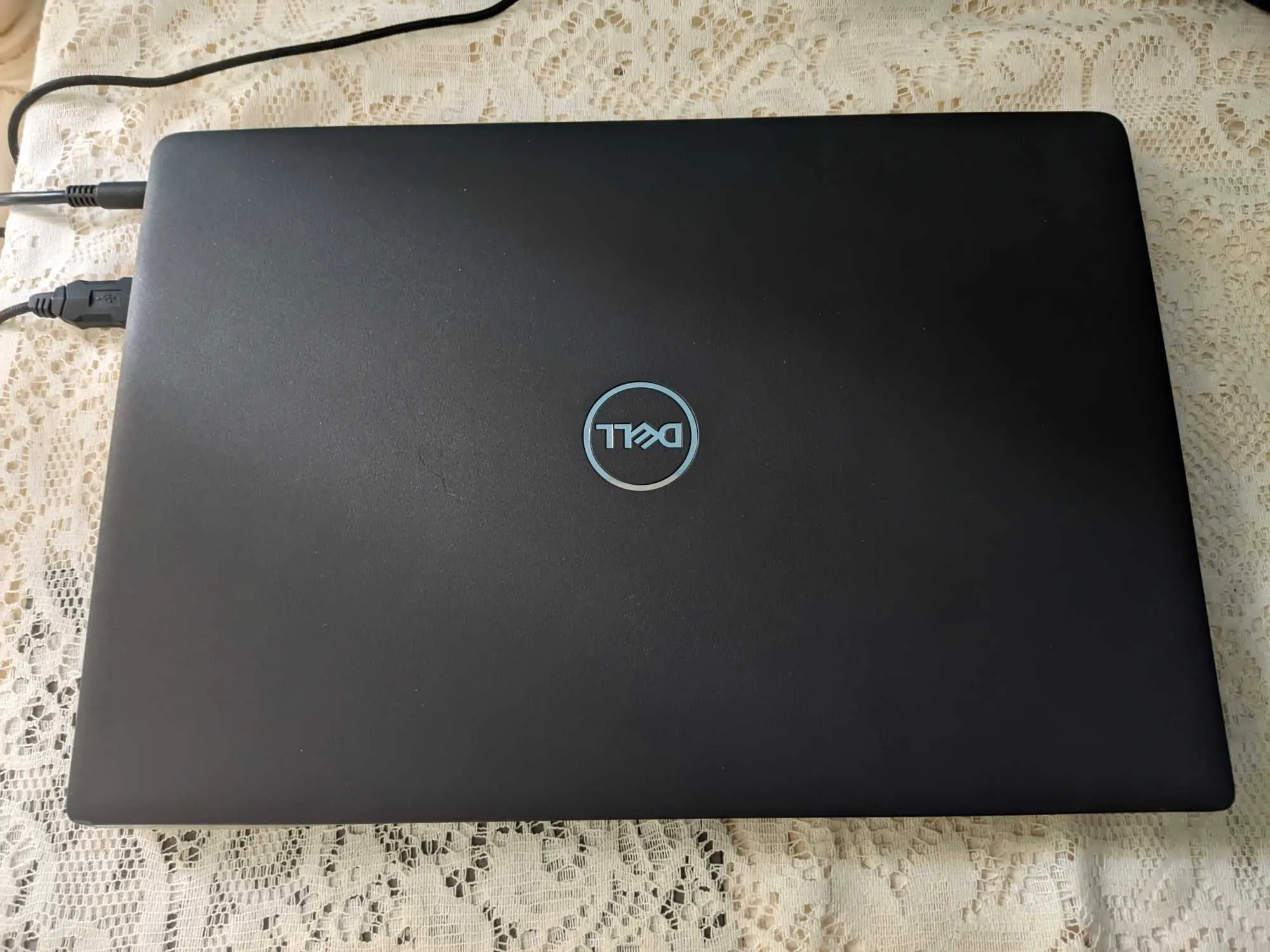 Pc portable Dell Latitude 3410