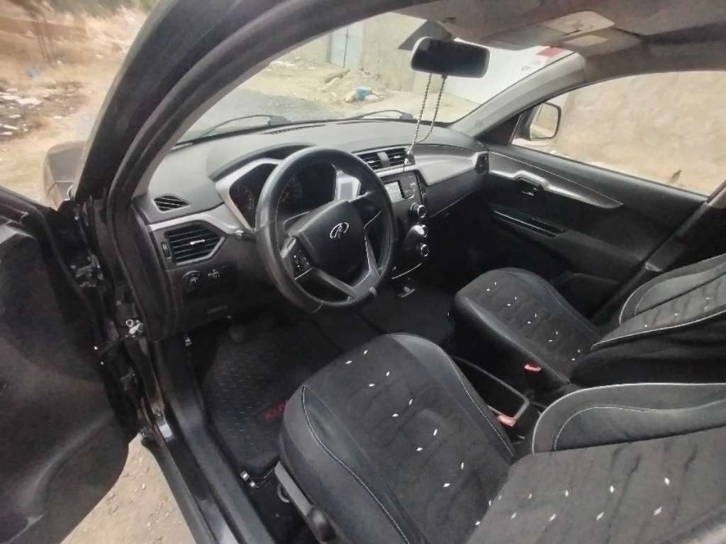 Mahendra kuv 100 k6 +   À VENDRE OU ÉCHANGE