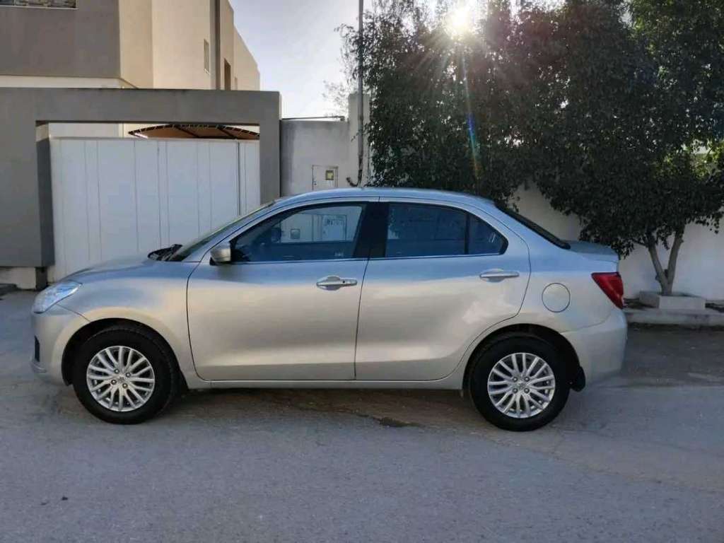 SUZUKI DZAIR PACK GLX PREMIÈRE MAIN 