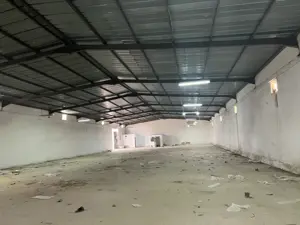 Dépôt à louer 1000m2