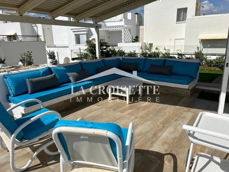 Duplex s3 vue sur mer à Gammarth MDL0096