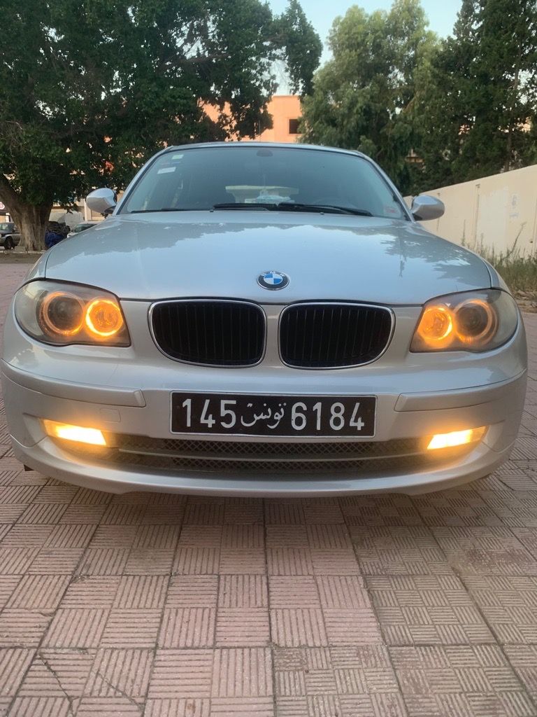 BMW 116D Phase 2 (E87) Angel Eyes