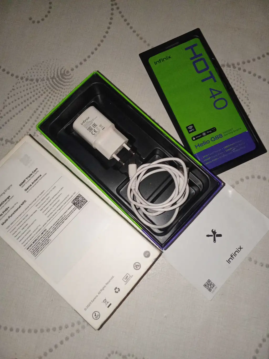 Infinix hot 40
