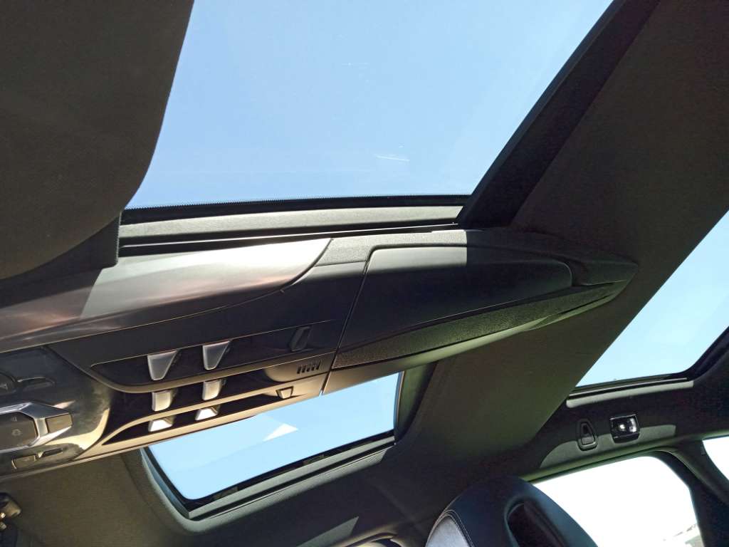 Citroën DS5 à vendre ou à échanger tél 98645870