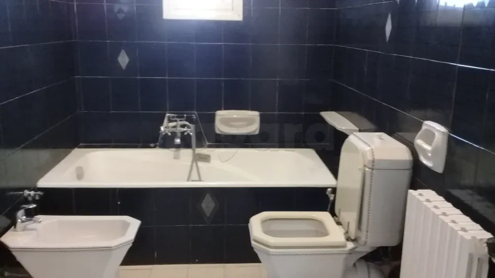 À vendre une villa à menzeh 9