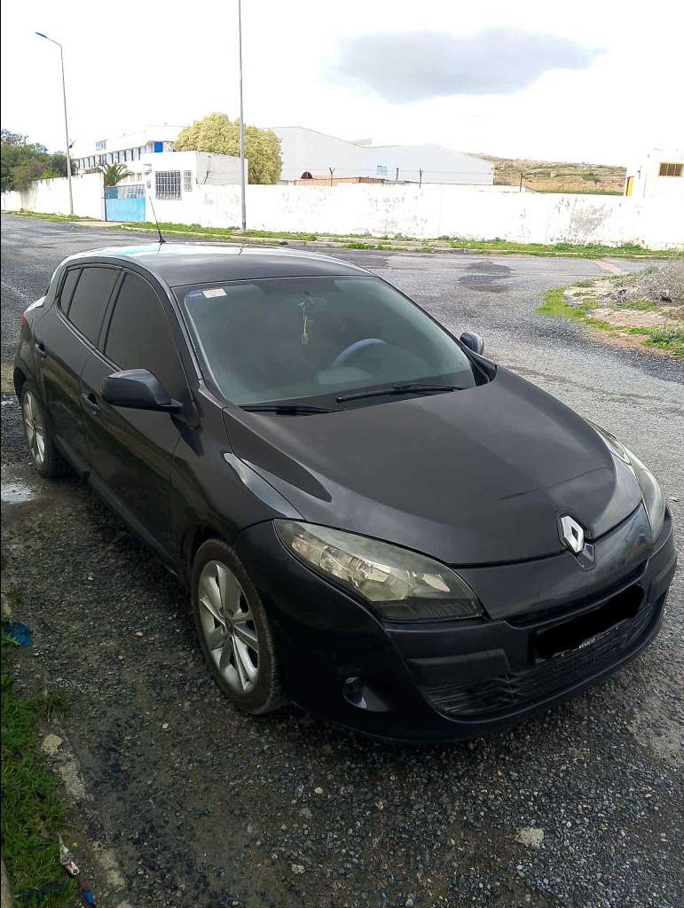 Megane 3DCI année 2010 Kilométrage Energie: Diesel 44544957