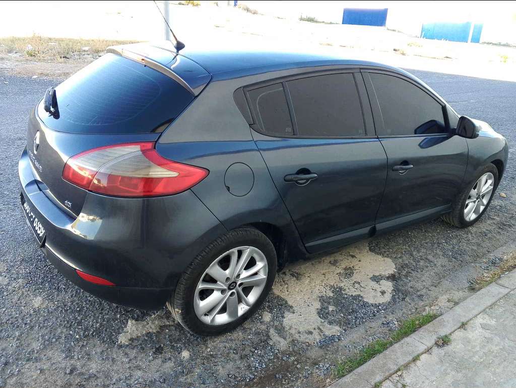Megane 3DCI année 2010 Kilométrage Energie: Diesel 44544957