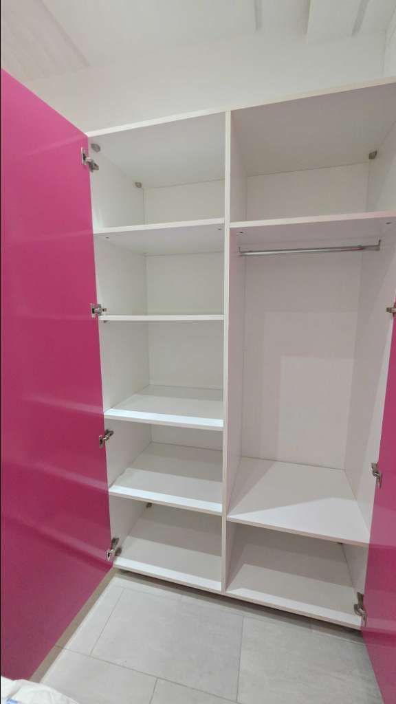 Armoire à vendre