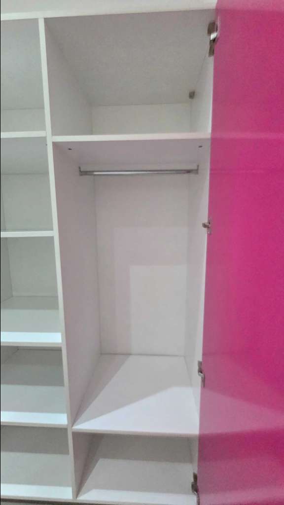 Armoire à vendre