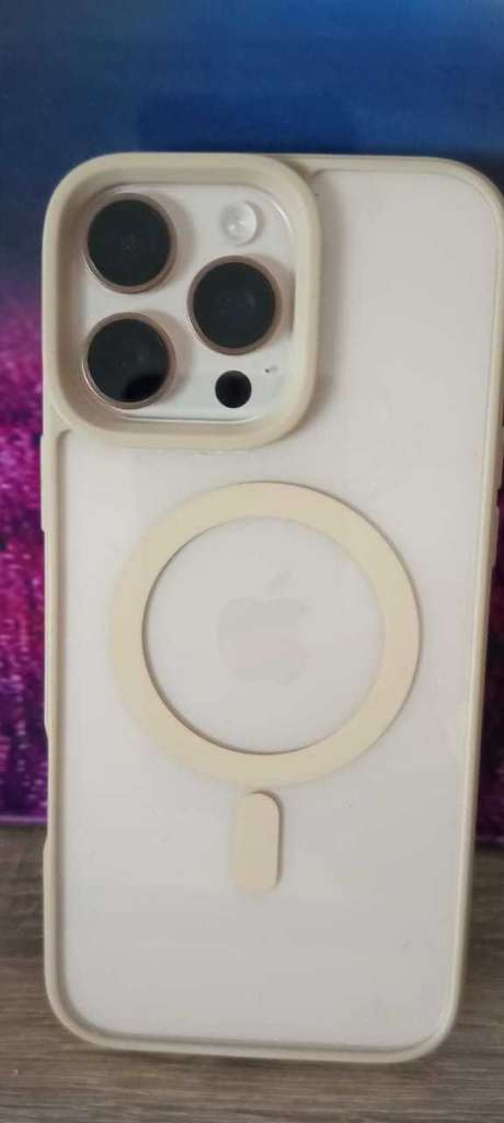 Iphone 16 pro max titane sable