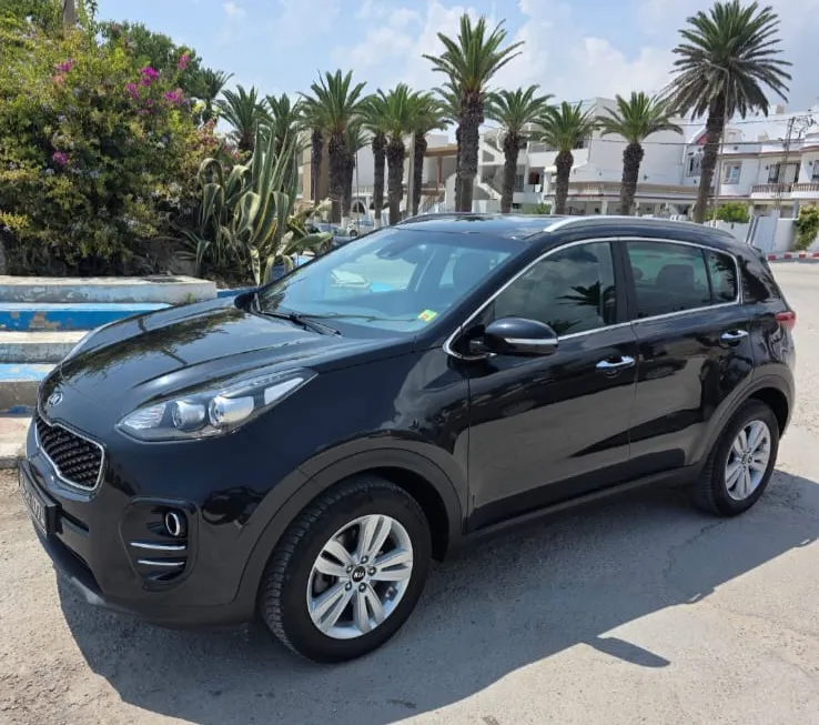 A vendre Kia Sportage importé d'allemand🇩🇪 contacter moi sur WhatsApp numéro +491629767488