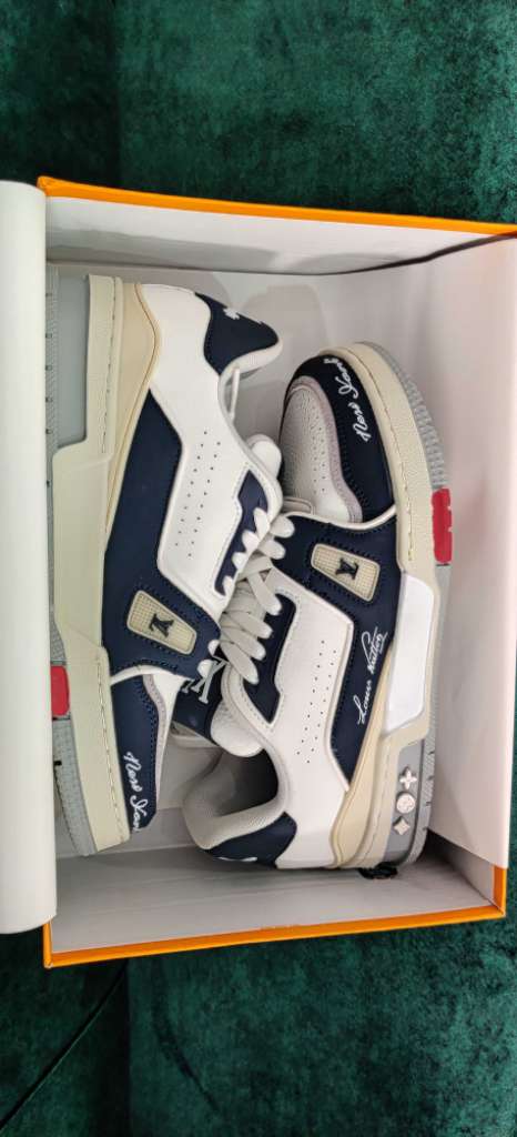Louis Vuitton super good high copy