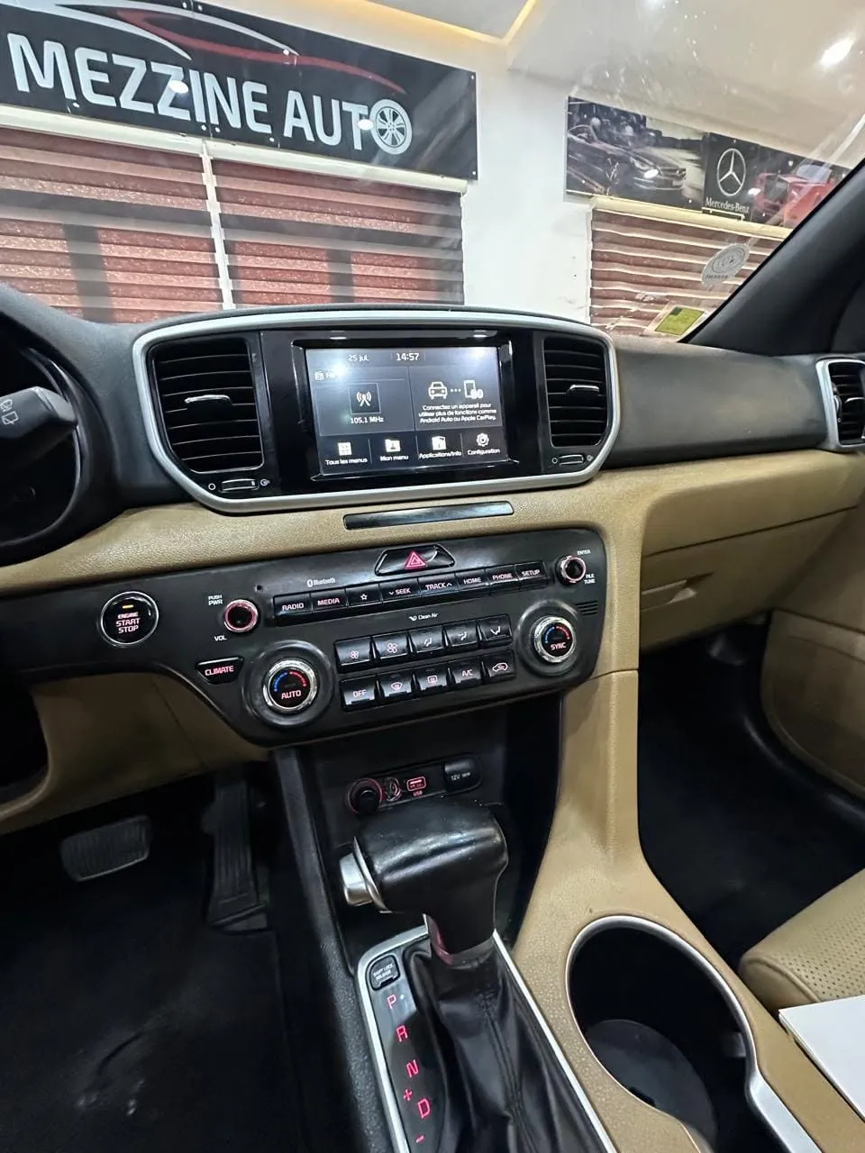 KIA SPORTAGE