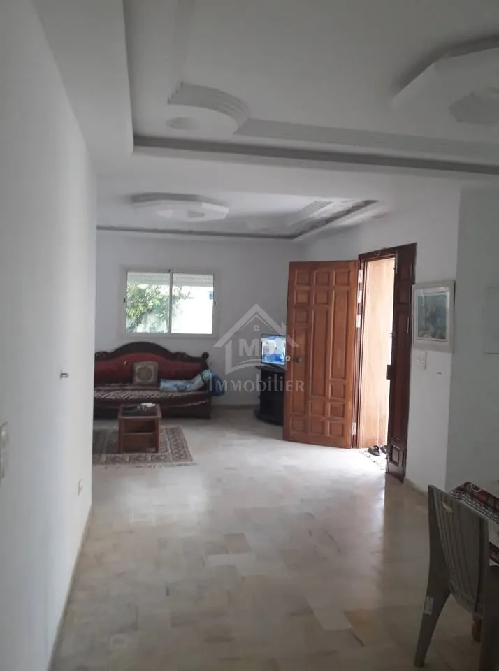 2 étages de villa indépendans à Hammamet Sud à vendre 51355351