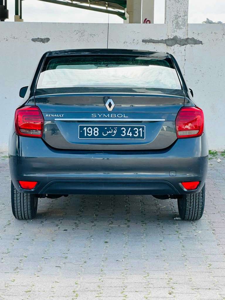 Symbol 3 elegance 5 chevaux 4 cylindre