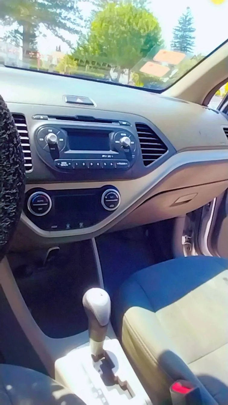 Kia picanto boite automatique