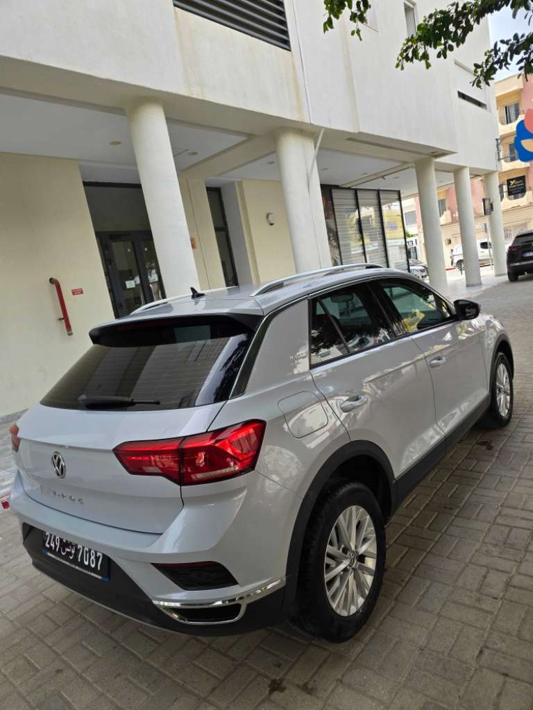 Av Volkswagen T-ROC diesel TDi 1.6 boîte 6 modéle 10.2020 ttoption importée tél 23.964.164 