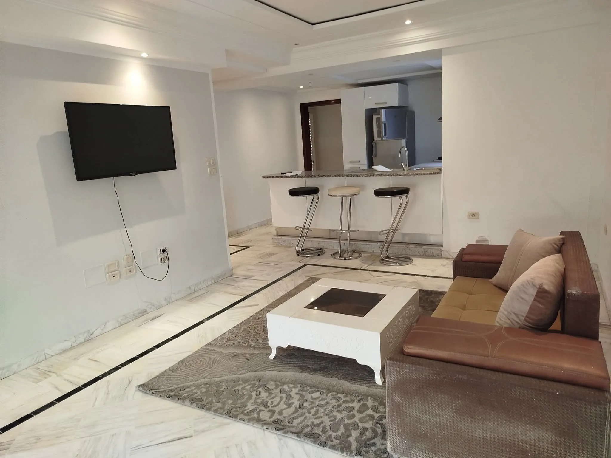 đVOTRE NOUVEAU CHEZ-VOUS FACE Ă LA MER â S+2 Haut Standing Ă Hammam Sousse