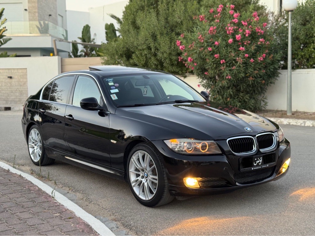 BMW E90 restyleé (خليجية ) 1 er main