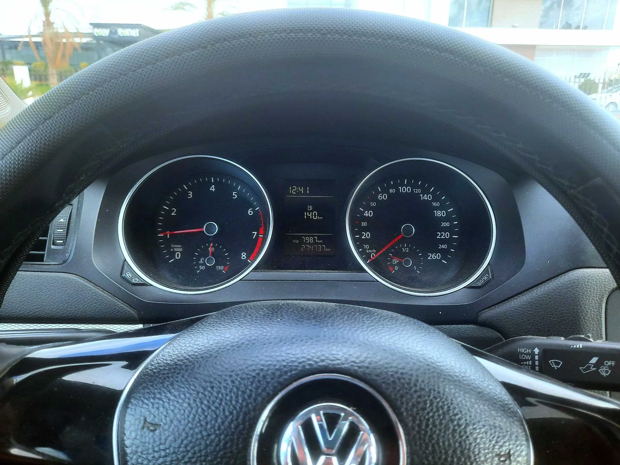 Une belle voiture Jetta volkswagen 