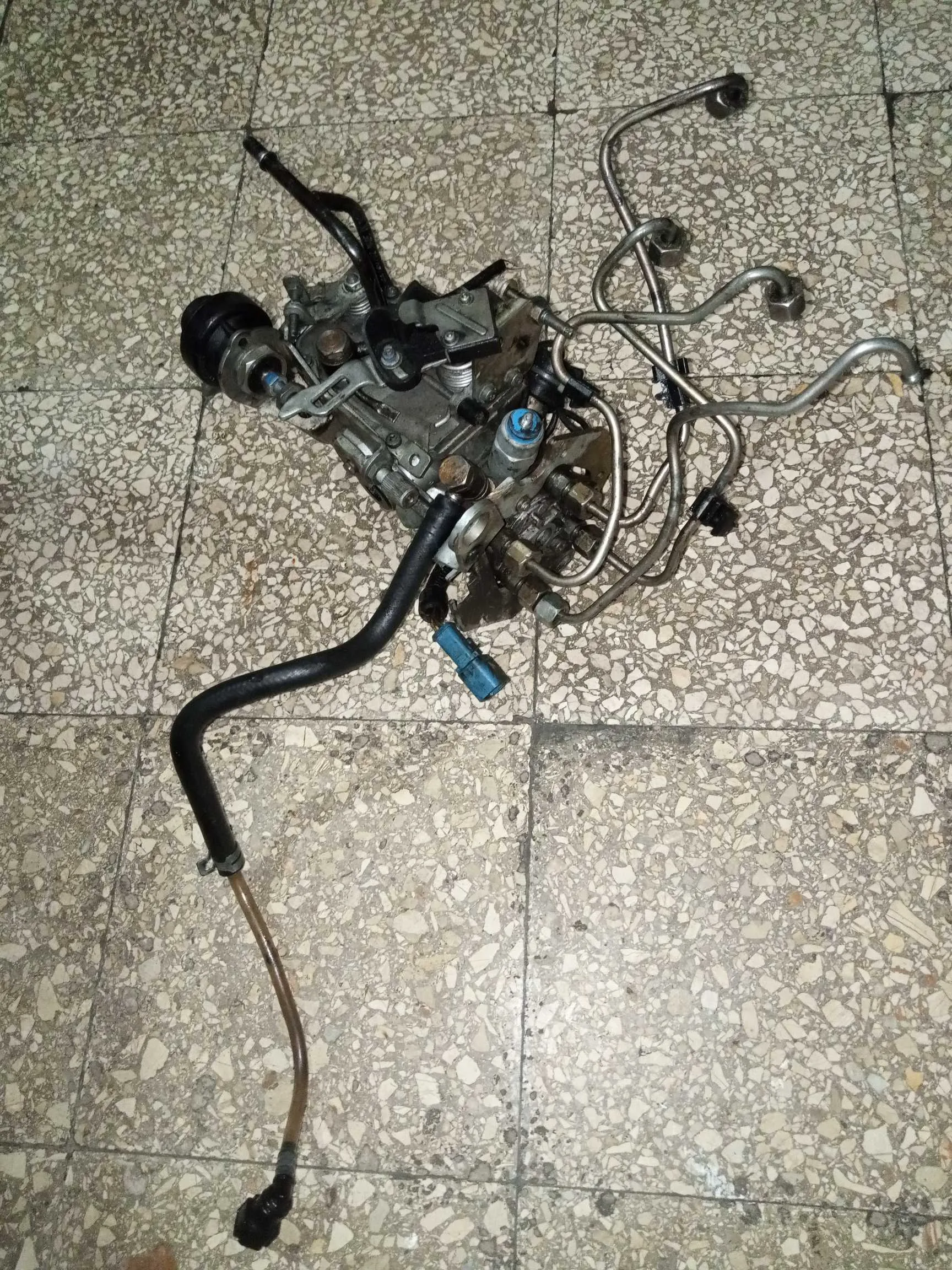 Pompe d'injection mazout partner nthyfa brcha