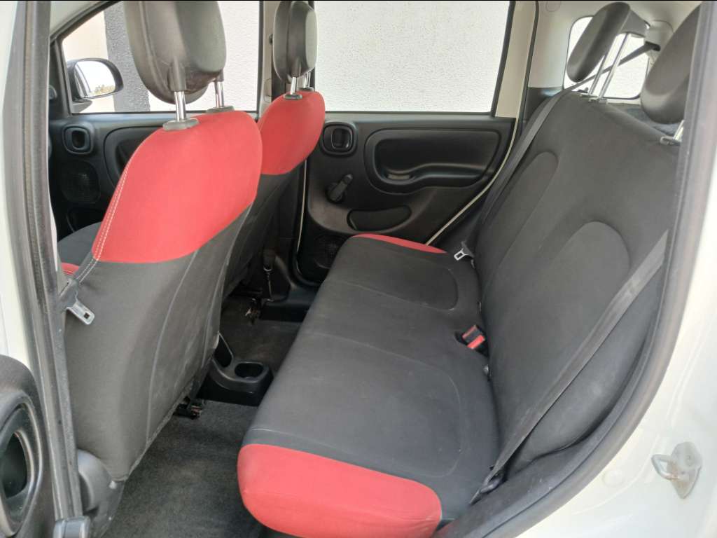 FIAT PANDA 1er main ESSENCE