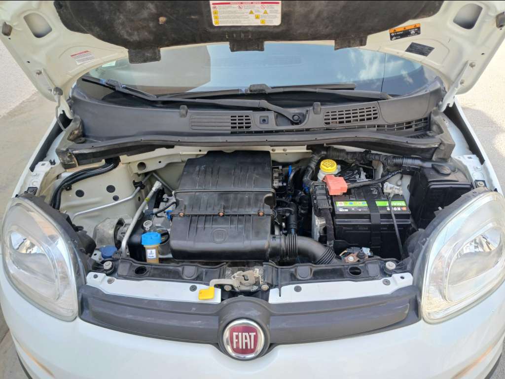 FIAT PANDA 1er main ESSENCE
