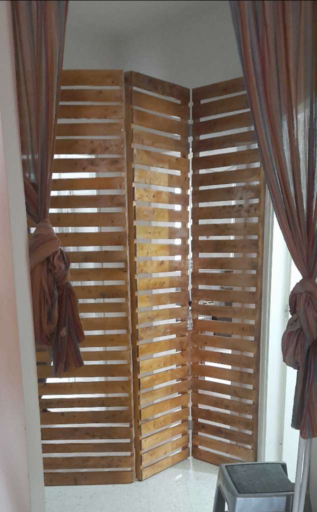 Paravent, séparation et habillage en bois 