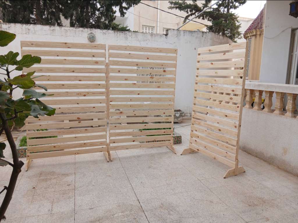 Paravent, séparation et habillage en bois 
