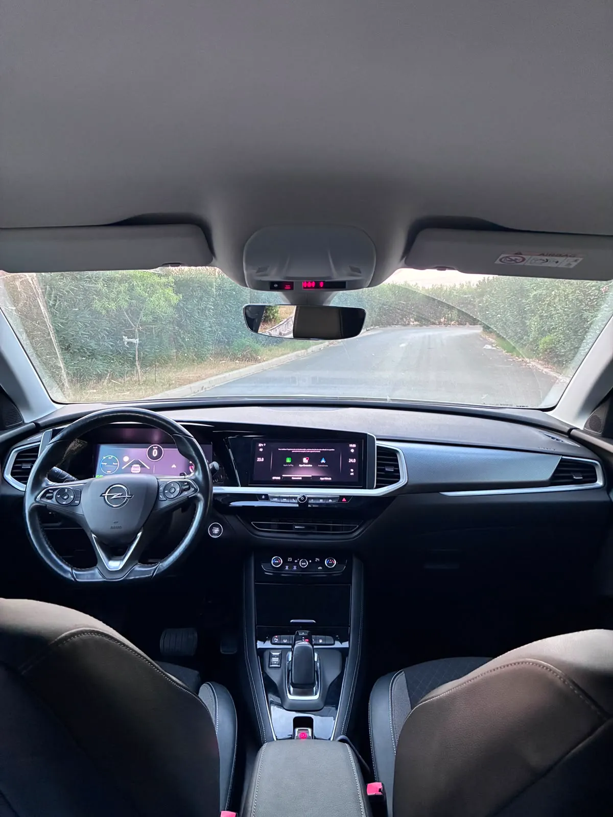 Opel Grandland 