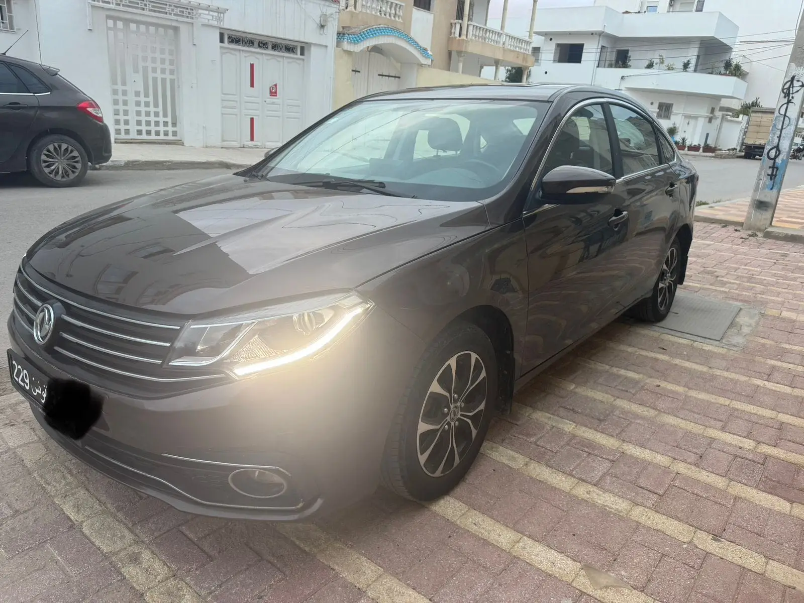 Dongfeng S50