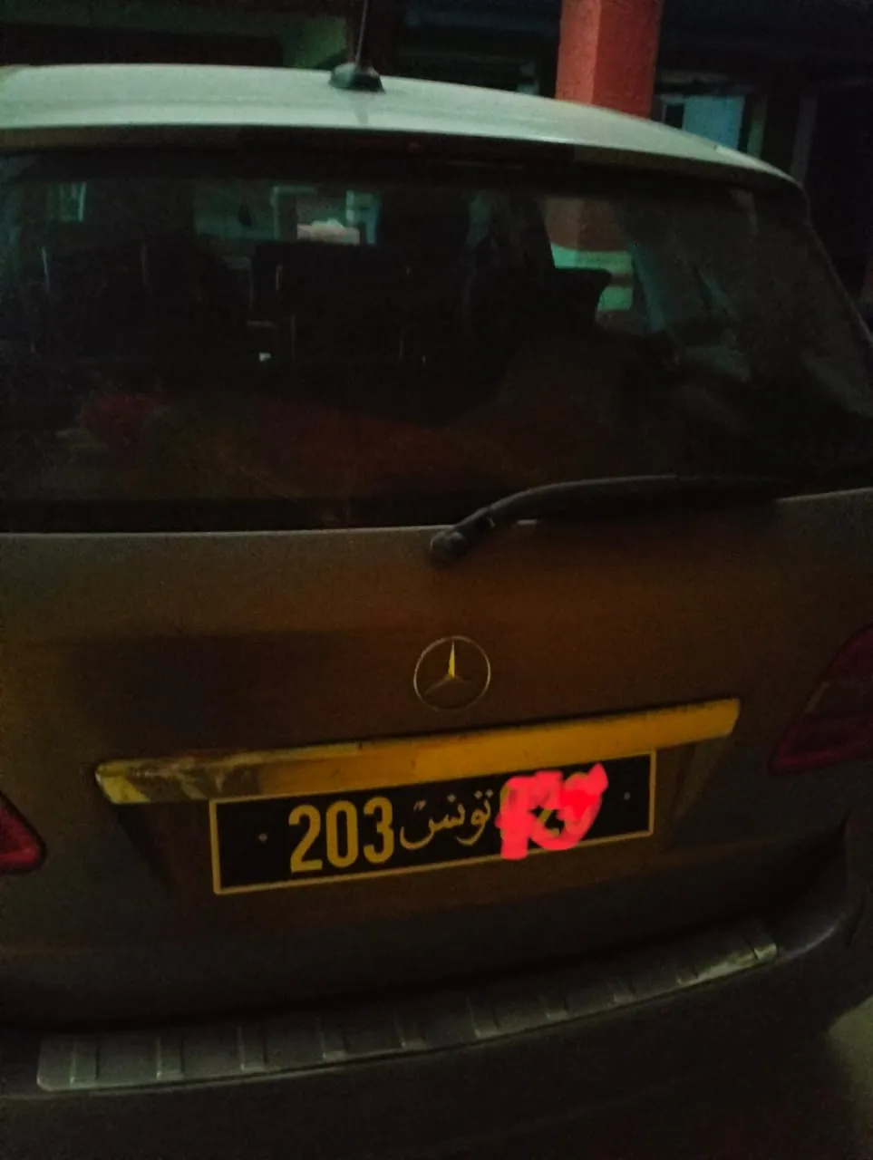 Mercedes b 170 en très bonne état