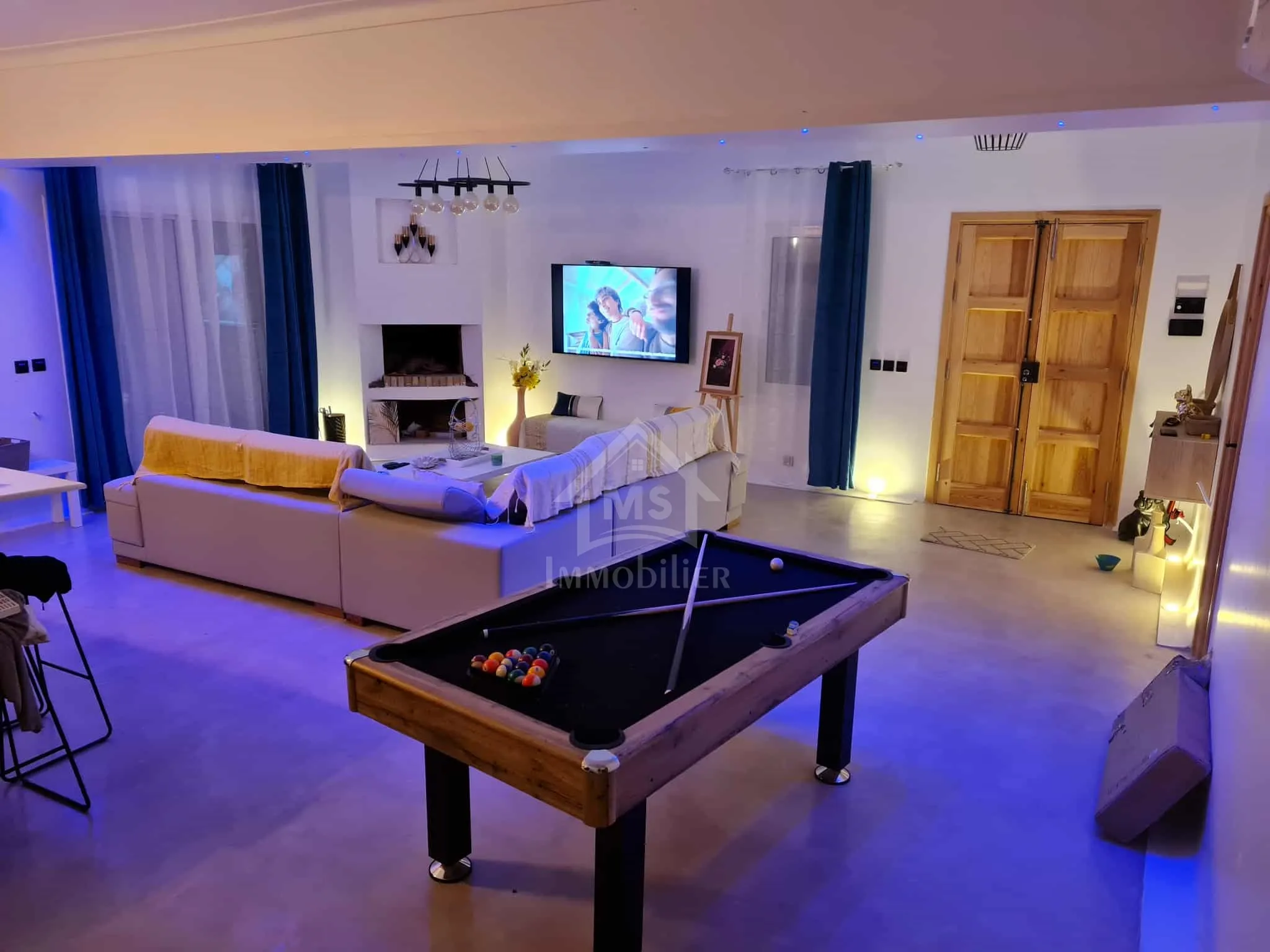 Location estivale: Villa S+5 avec piscine Ă  louer 51355351