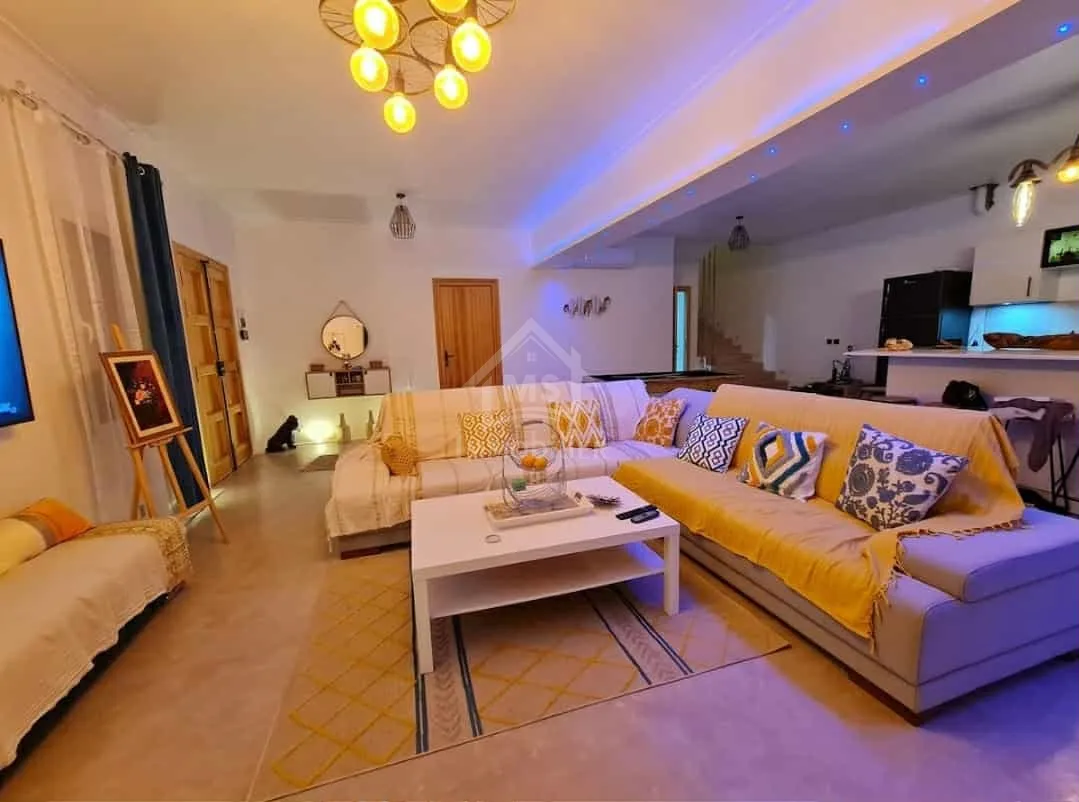 Location estivale: Villa S+5 avec piscine Ă  louer 51355351