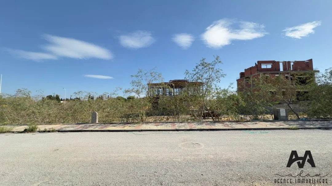 Terrain de 243 m² à vendre à Mrezga – Nabeul