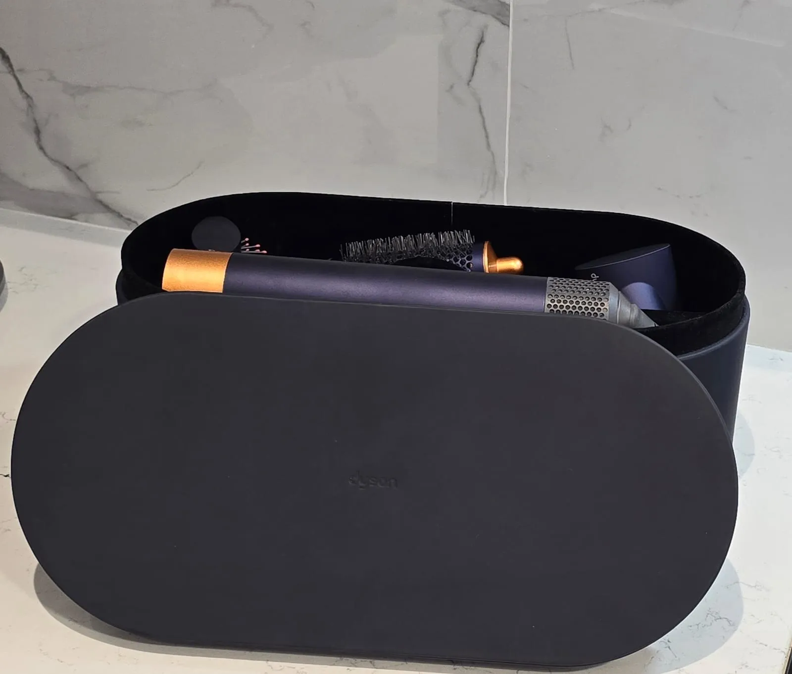 Dayson Airwrap multi-styler 