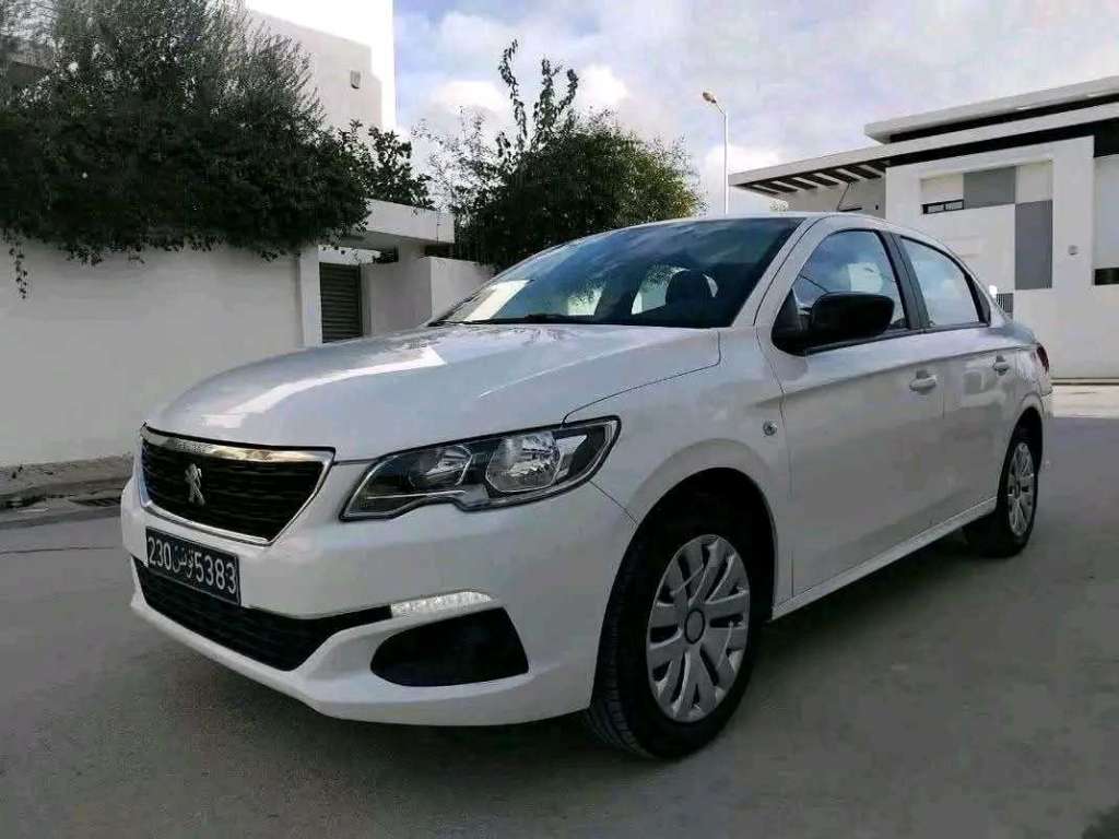 PEUGEOT 301 PREMIÈRE MAIN EN EXCELLENT ÉTAT 