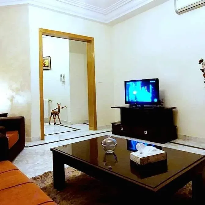 Excellent Apt S1 meublé pour étranger 