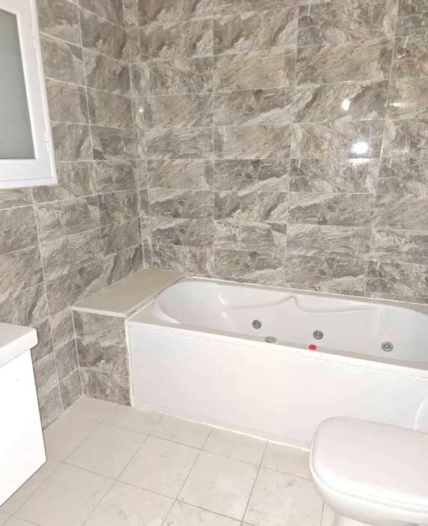 Belle appartement s3 haut standing carrefour jawhra 