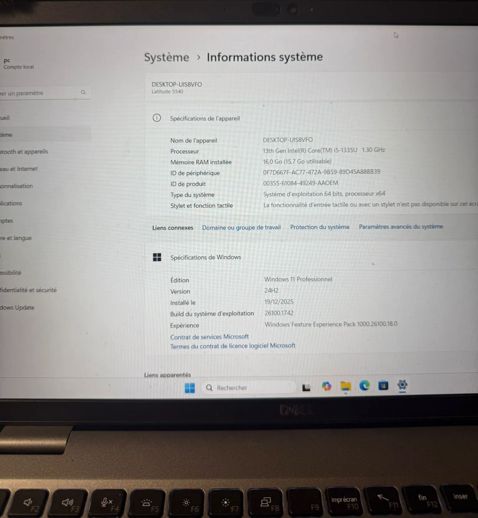 Dell Latitude 5540 i5 13ème génération 16GB 512GB 15.6” FHD