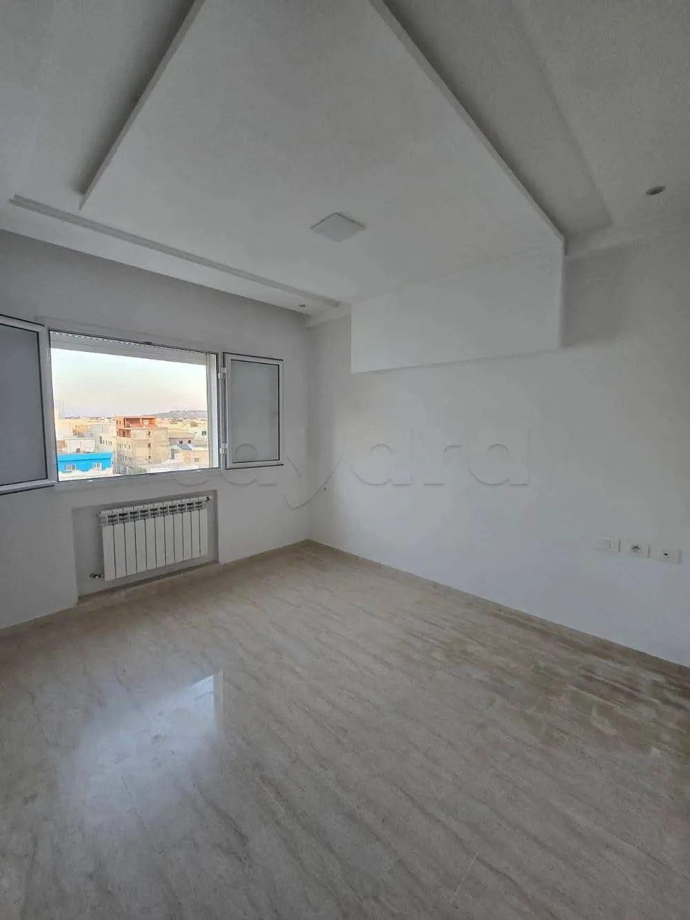 BEL APPARTEMENT S2 VIDE