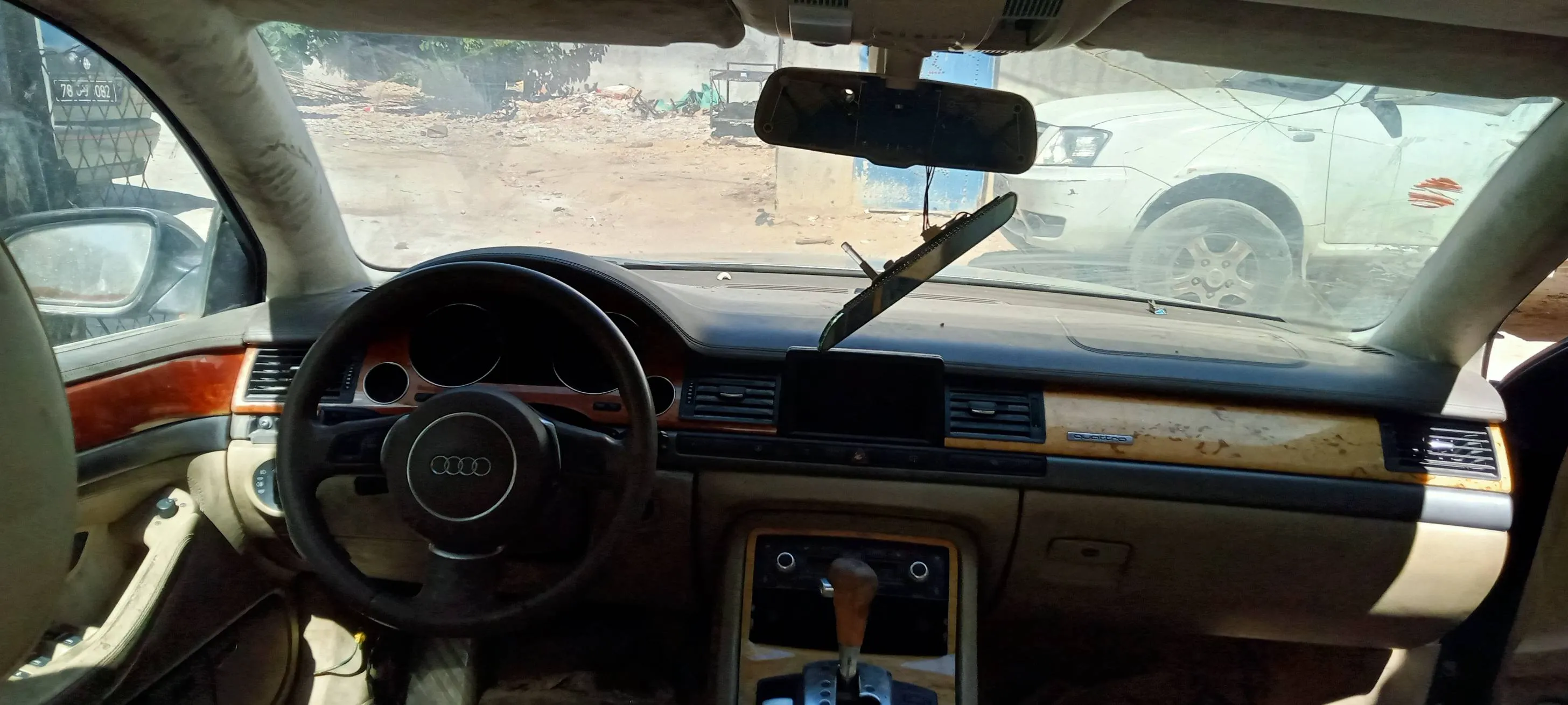 Audi A8 Quattro