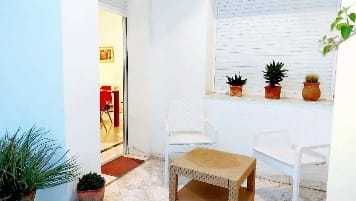 Excellent Apt S2 meublé pour étranger à l'année 