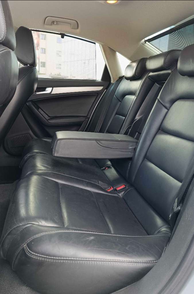 đ AUDI A4 2.0L TDI 1 Ăšre main