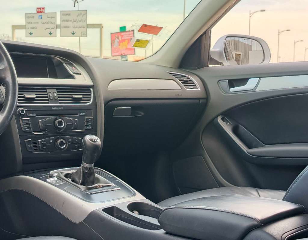 đ AUDI A4 2.0L TDI 1 Ăšre main