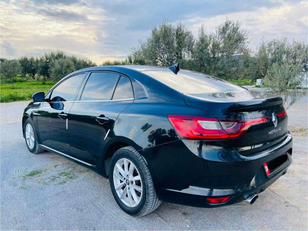 Mégane 4 🇫🇷 sedan essence 