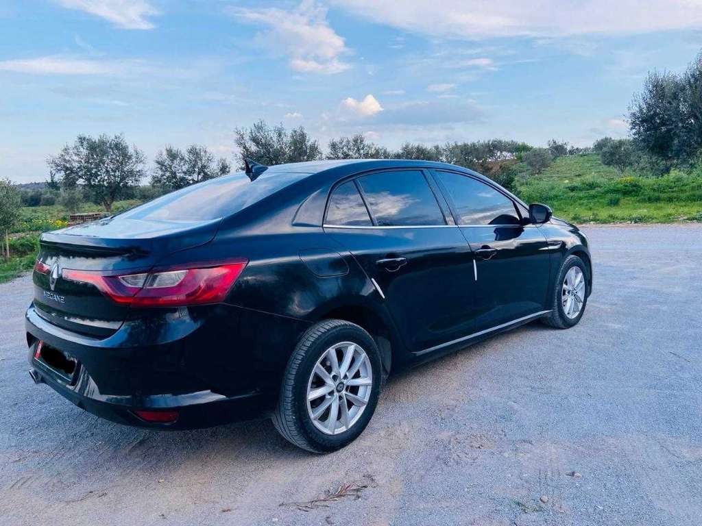 Mégane 4 🇫🇷 sedan essence 