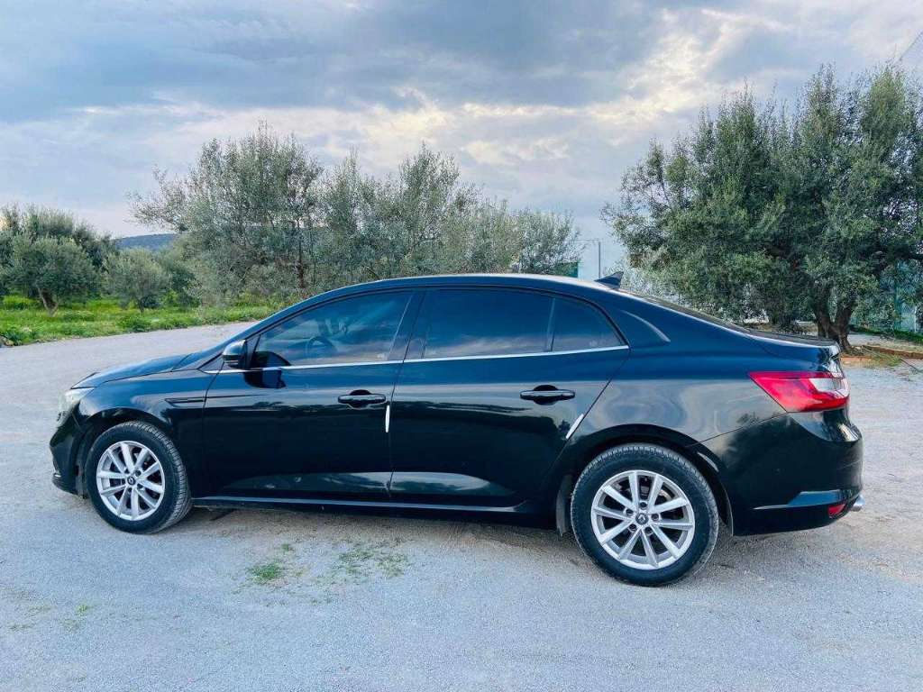 Mégane 4 🇫🇷 sedan essence 